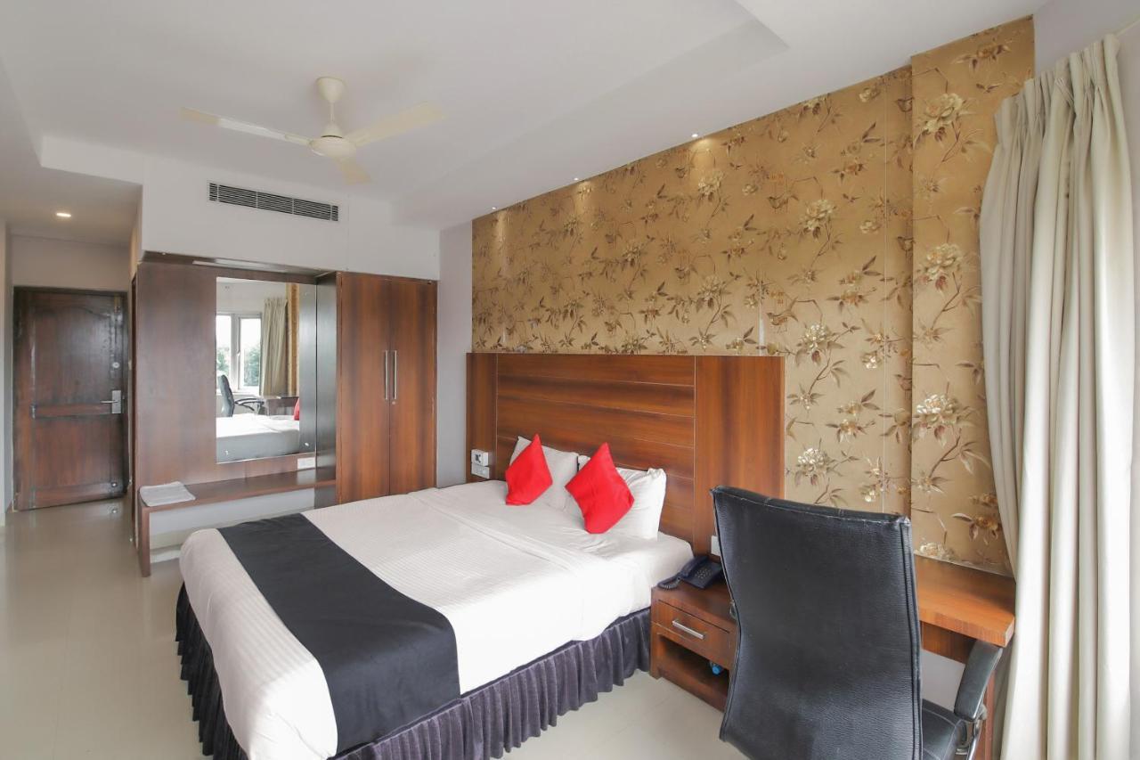 Fabhotel Dawn Mysore Exterior photo